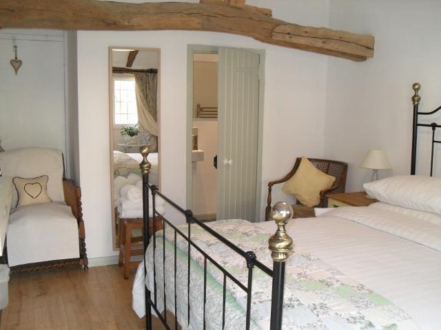 Church Hall Farm Bed And Breakfast Broxted Phòng bức ảnh